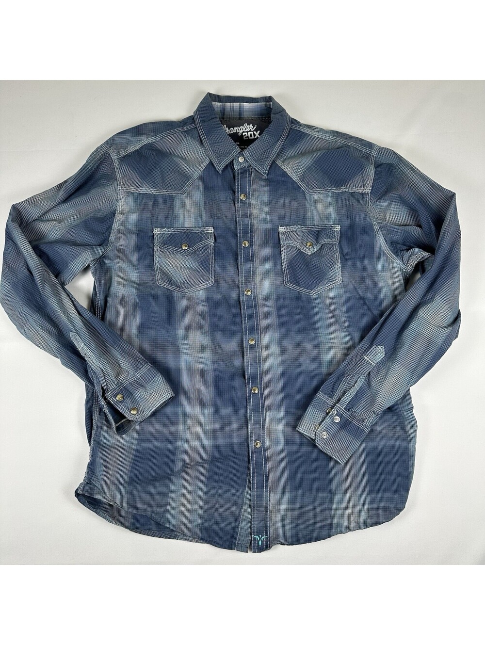 Wrangler 20X Mens XL Blue Plaid Pearl Snap Western Shirt 100% Cotton Ombre